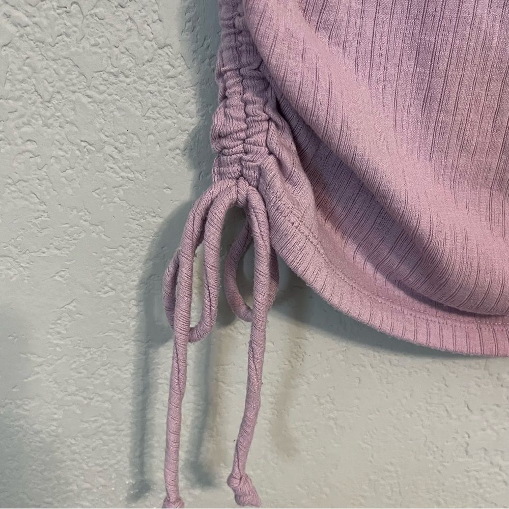 Kingston Grey Pastel Purple Cropped Fitted T-Shirt with Ruched Sides - Picture 6 of 9